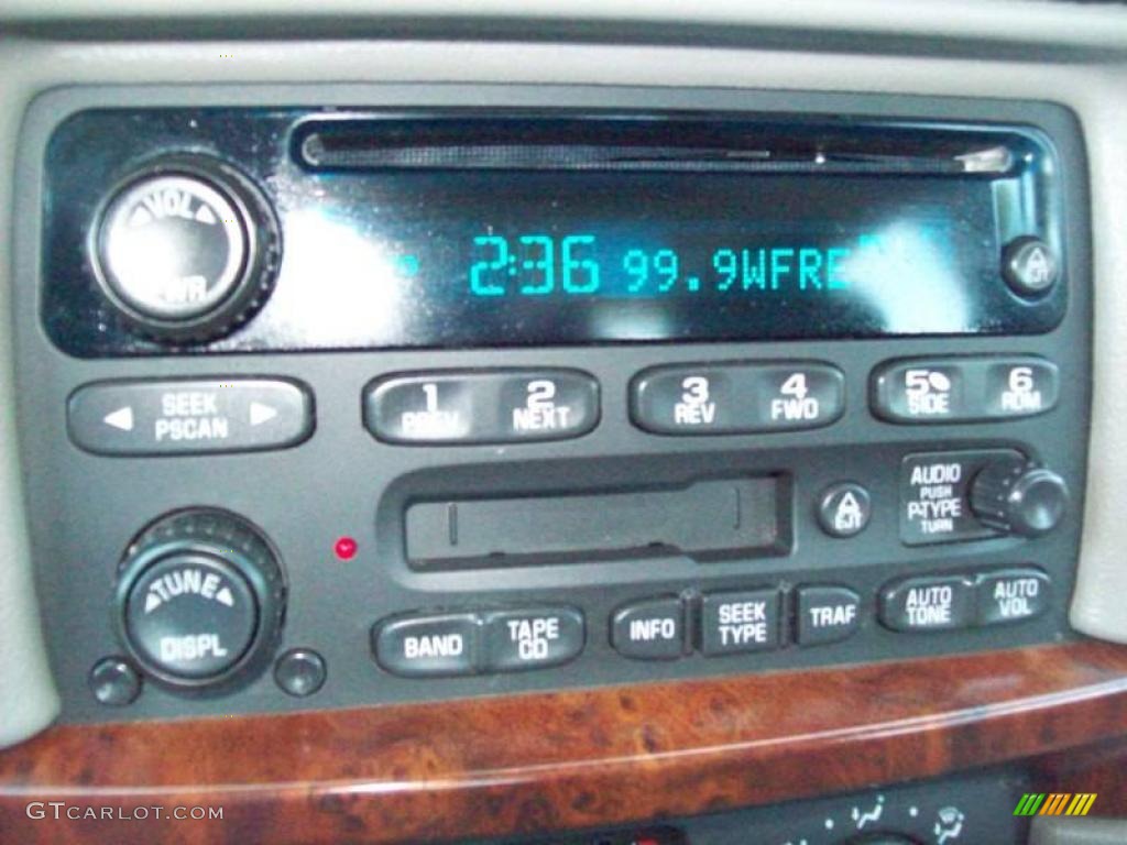 2005 Impala LS - Medium Gray Metallic / Medium Gray photo #18