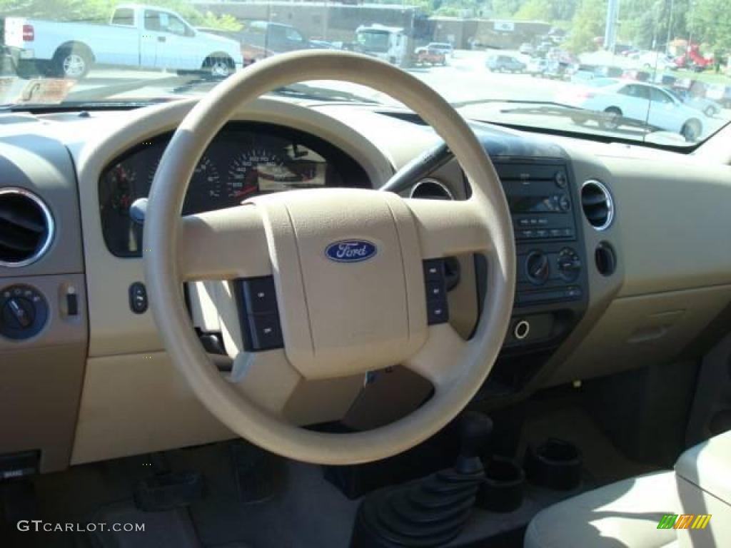 2006 F150 XLT SuperCab 4x4 - Bright Red / Tan photo #13