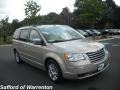 2009 Light Sandstone Metallic Chrysler Town & Country Limited  photo #7