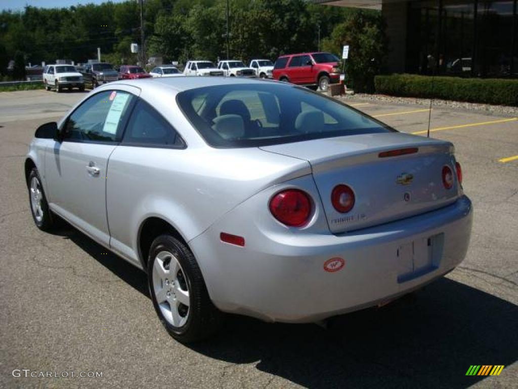2007 Cobalt LS Coupe - Ultra Silver Metallic / Gray photo #2