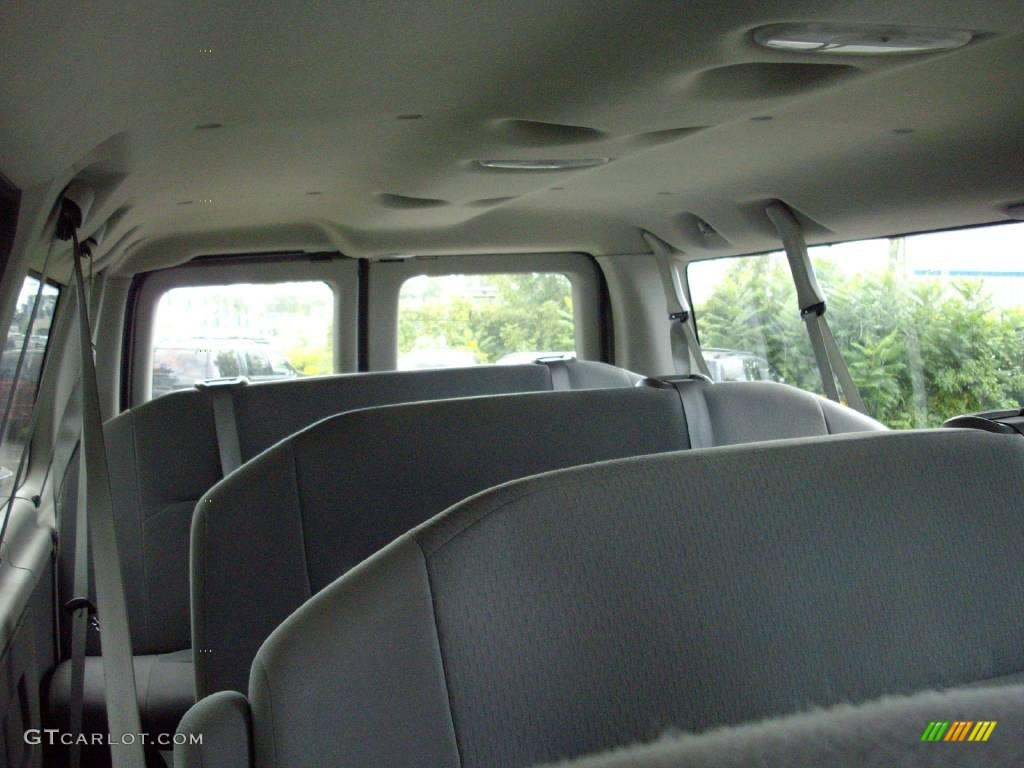 2008 E Series Van E350 Super Duty XLT Passenger - Silver Metallic / Medium Flint photo #12