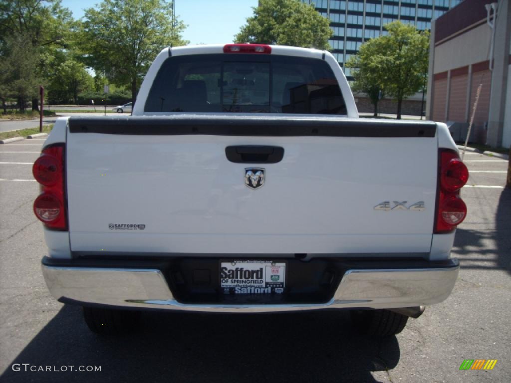 2007 Ram 1500 SLT Quad Cab 4x4 - Bright White / Medium Slate Gray photo #4