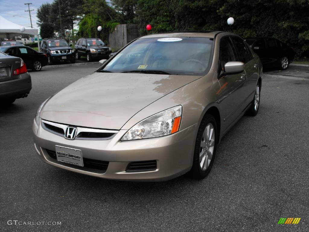 2006 Accord EX-L V6 Sedan - Desert Mist Metallic / Ivory photo #4
