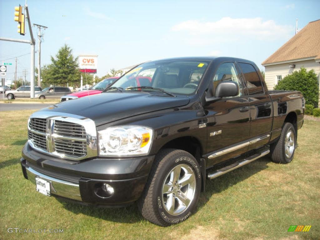 Brilliant Black Crystal Pearl Dodge Ram 1500