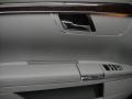 Black - S 550 Sedan Photo No. 12