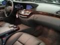 Black - S 550 Sedan Photo No. 23
