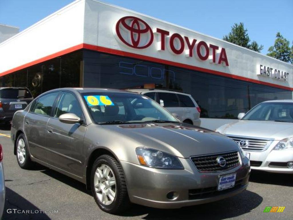 2006 Altima 2.5 S - Polished Pewter Metallic / Blond photo #1