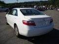 Super White - Camry LE Photo No. 5