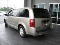 2009 Light Sandstone Metallic Dodge Grand Caravan SE  photo #6