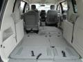 Melbourne Green Pearl - Grand Caravan SE Photo No. 21