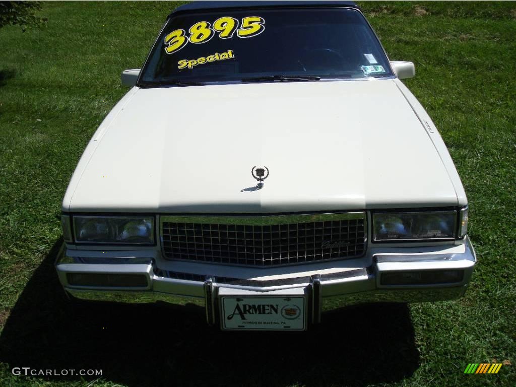 1990 Fleetwood Sedan - White / Blue photo #3