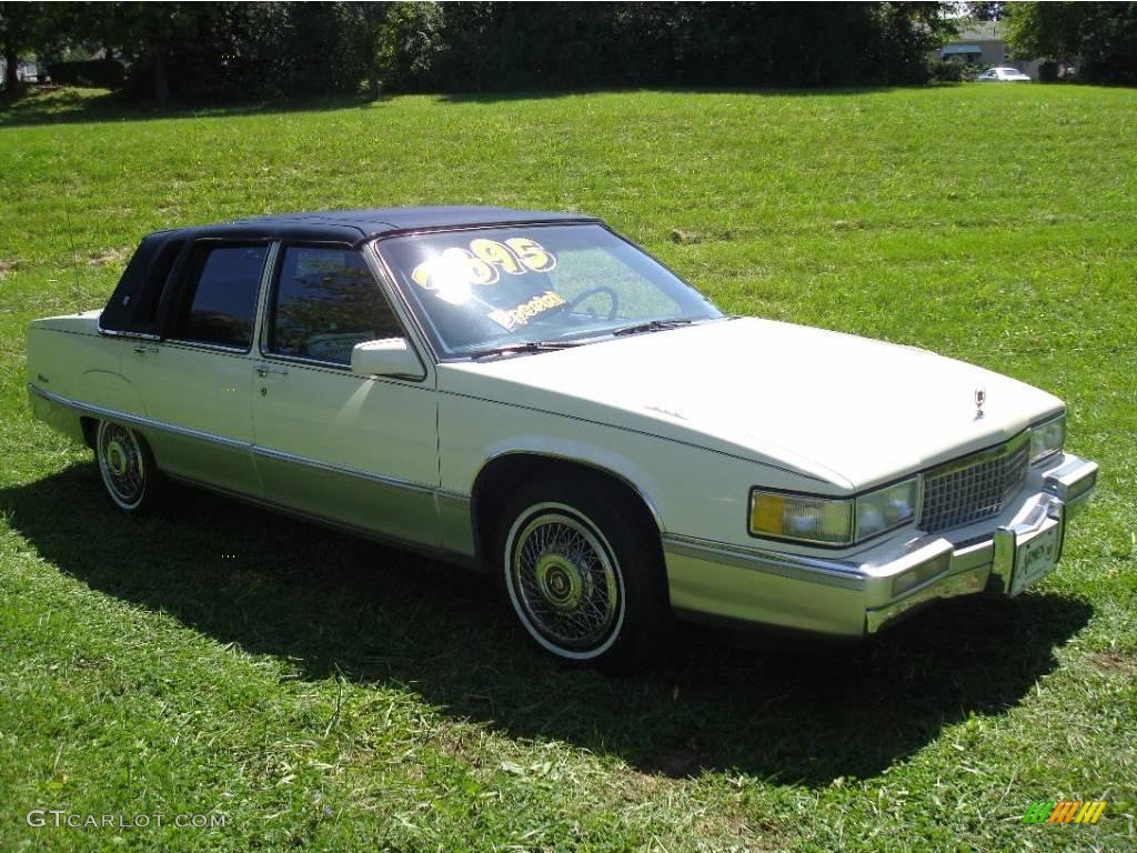 1990 Fleetwood Sedan - White / Blue photo #5