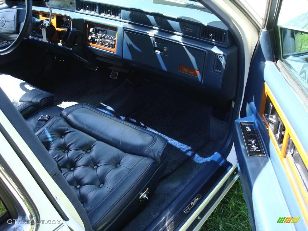 1990 Fleetwood Sedan - White / Blue photo #17