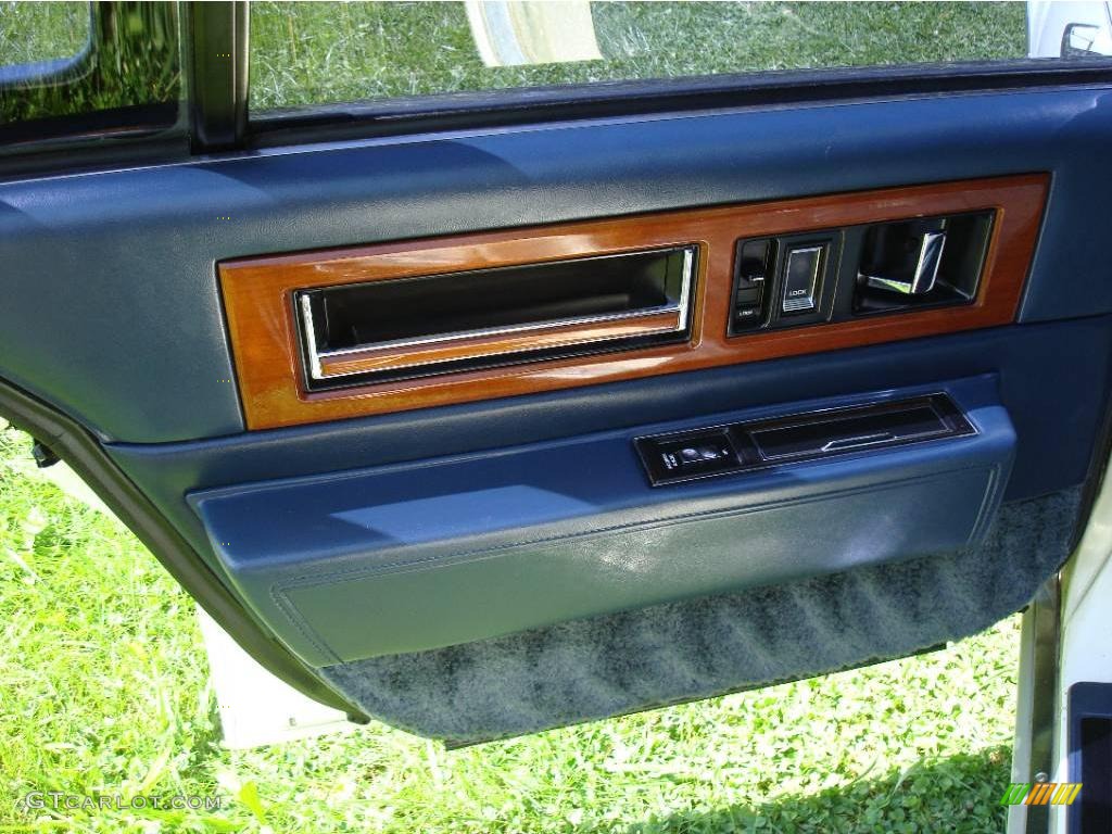 1990 Fleetwood Sedan - White / Blue photo #22
