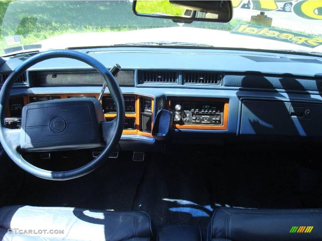 1990 Fleetwood Sedan - White / Blue photo #29