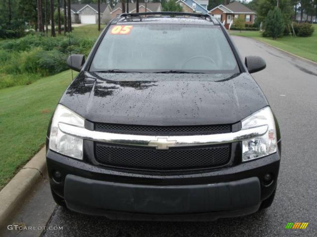 2005 Equinox LT - Black / Light Gray photo #2