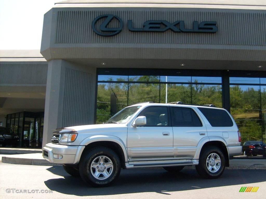 2000 4Runner Limited 4x4 - Millennium Silver Metallic / Oak photo #1