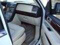 2003 Oxford White Lincoln Navigator Luxury 4x4  photo #14