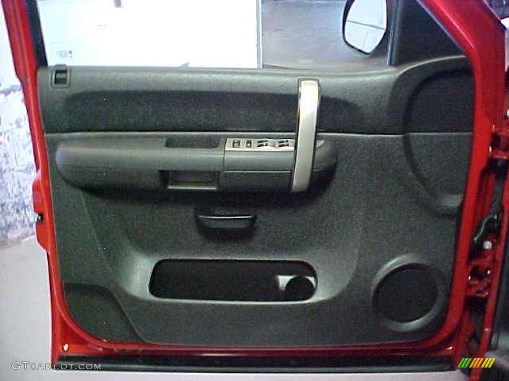 2007 Silverado 1500 LT Extended Cab - Victory Red / Ebony Black photo #18