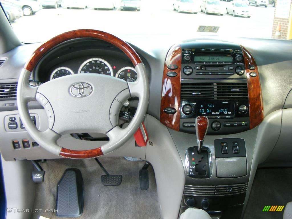 2005 Sienna XLE Limited - Stratosphere Mica / Stone photo #12