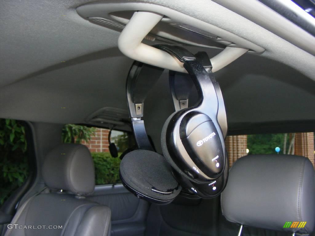 2005 Sienna XLE Limited - Stratosphere Mica / Stone photo #21