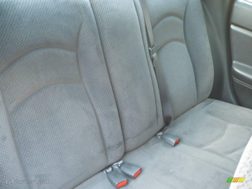 2004 Stratus SE Sedan - Inferno Red Pearlcoat / Dark Slate Gray photo #9