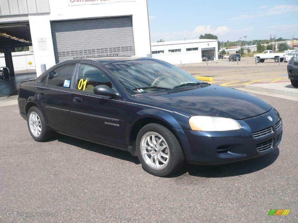 2001 Stratus SE Sedan - Deep Indigo Blue Metallic / Sandstone photo #3