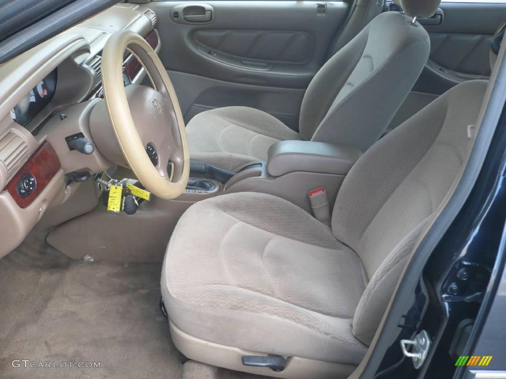 2001 Stratus SE Sedan - Deep Indigo Blue Metallic / Sandstone photo #6
