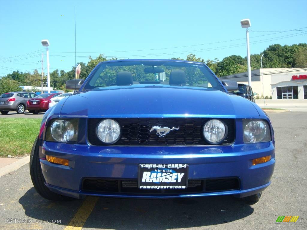 2006 Mustang GT Deluxe Convertible - Vista Blue Metallic / Dark Charcoal photo #3