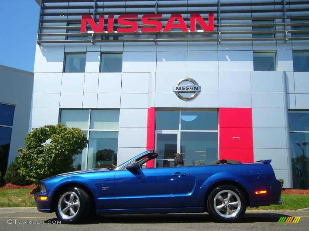 2006 Mustang GT Deluxe Convertible - Vista Blue Metallic / Dark Charcoal photo #9