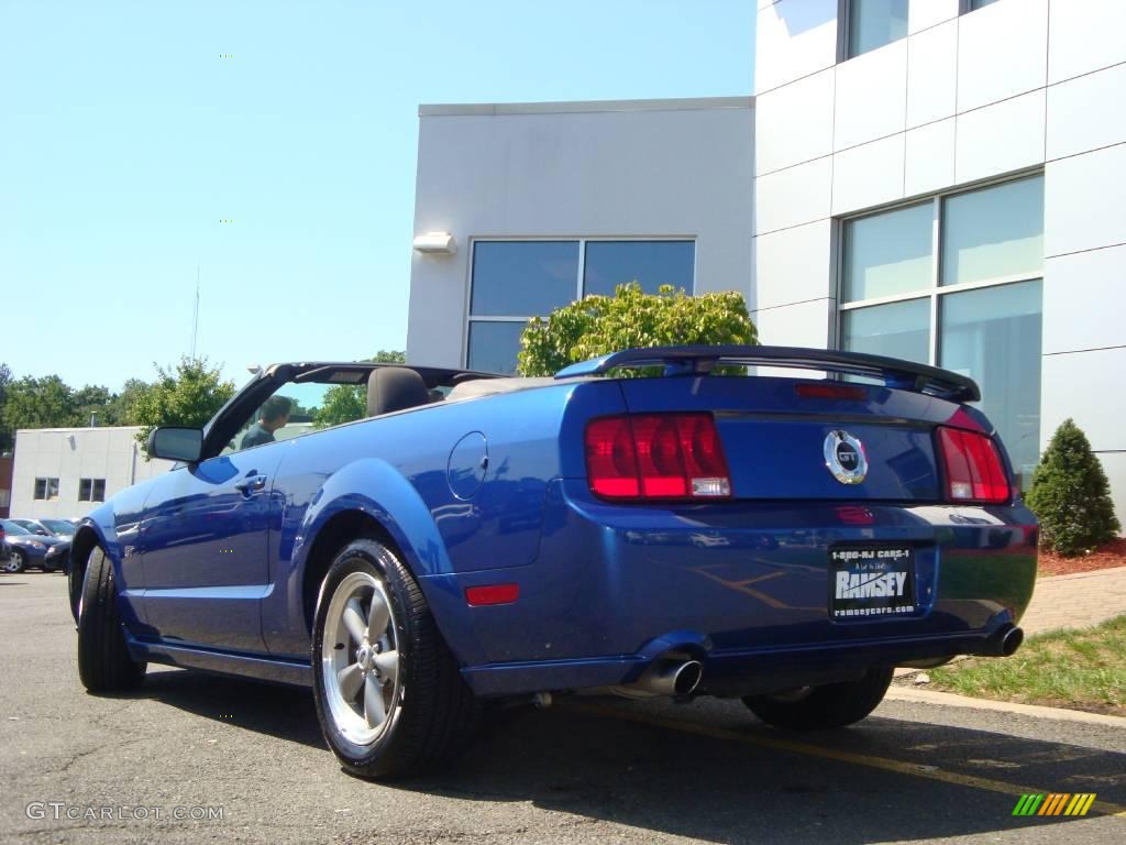 2006 Mustang GT Deluxe Convertible - Vista Blue Metallic / Dark Charcoal photo #10