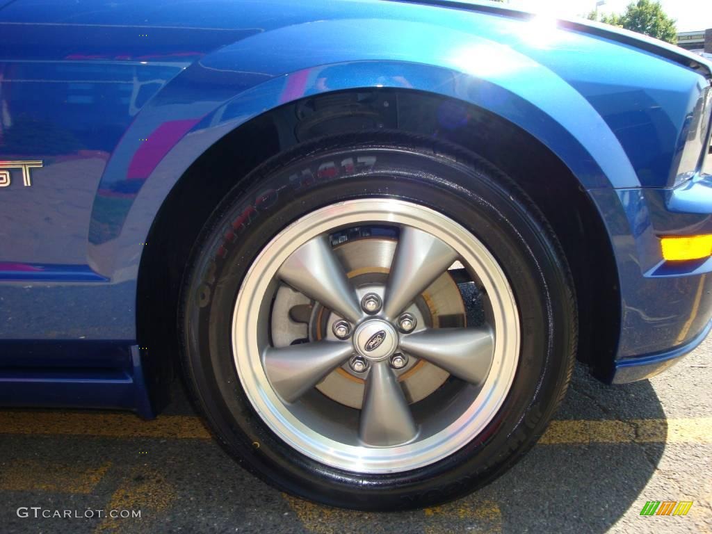 2006 Mustang GT Deluxe Convertible - Vista Blue Metallic / Dark Charcoal photo #45