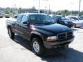 2002 Black Dodge Dakota SXT Club Cab 4x4  photo #8