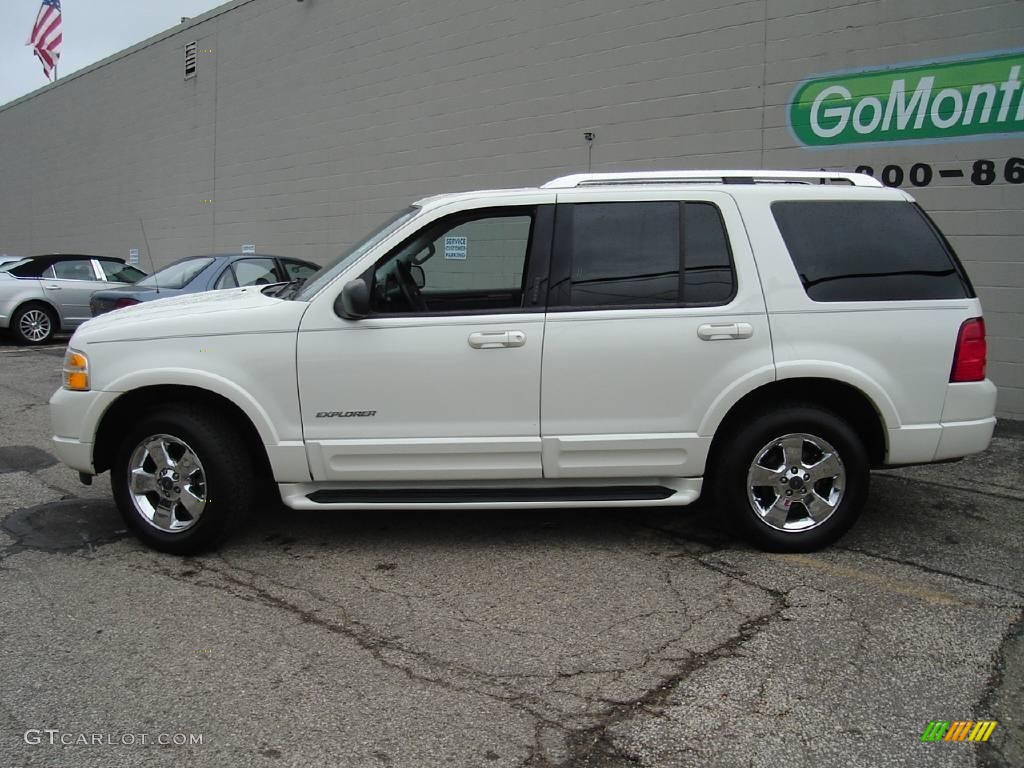 2004 Explorer Limited 4x4 - Ceramic White Tri Coat Metallic / Midnight Grey photo #2