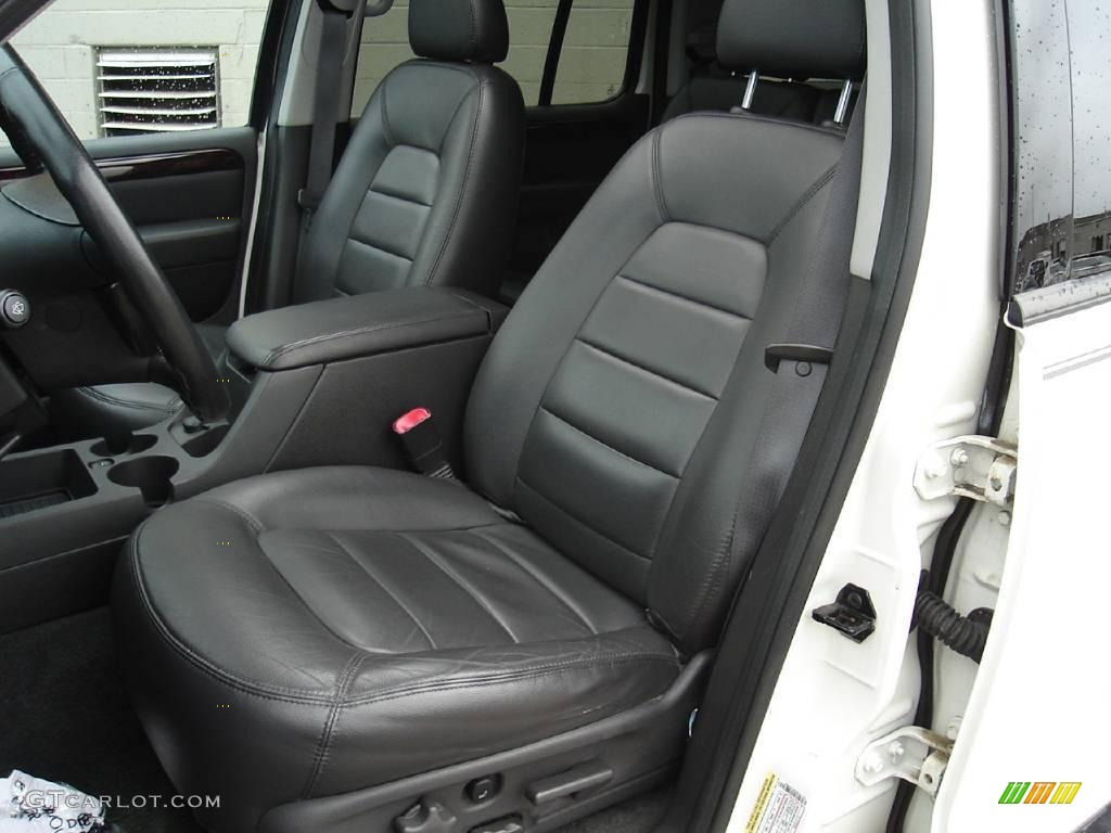 2004 Explorer Limited 4x4 - Ceramic White Tri Coat Metallic / Midnight Grey photo #14