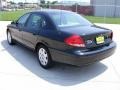 2005 Black Ford Taurus SE  photo #5