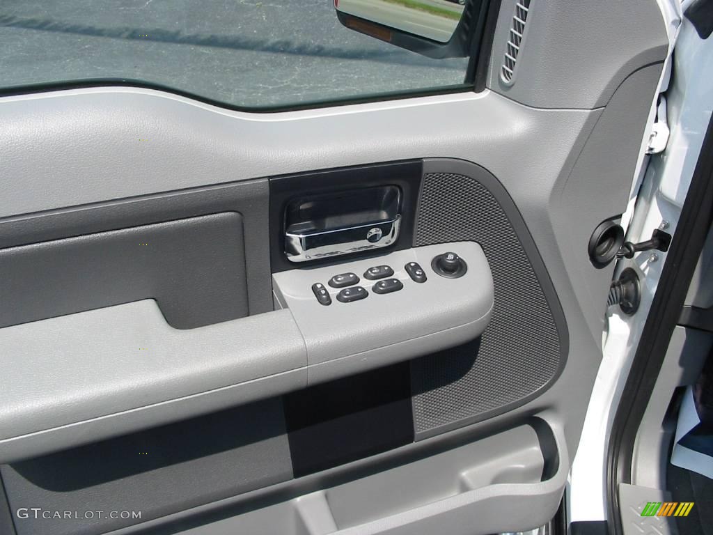 2007 F150 XLT SuperCrew - Oxford White / Medium Flint photo #10