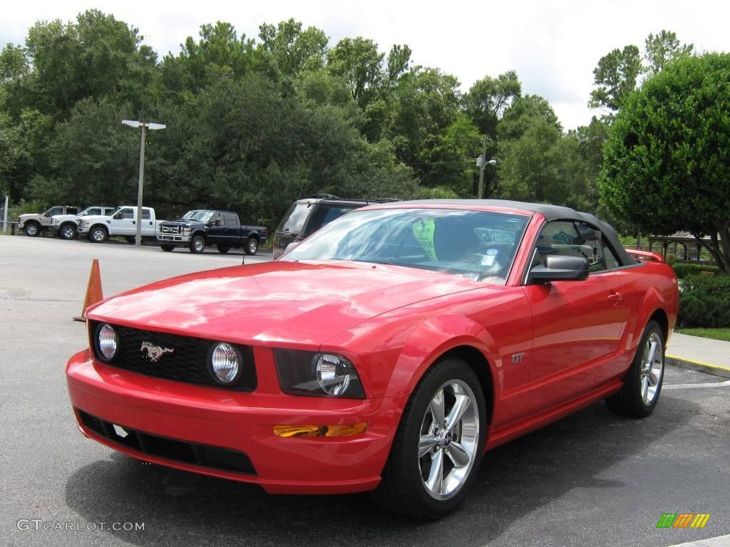 2006 Mustang GT Premium Convertible - Torch Red / Dark Charcoal photo #7