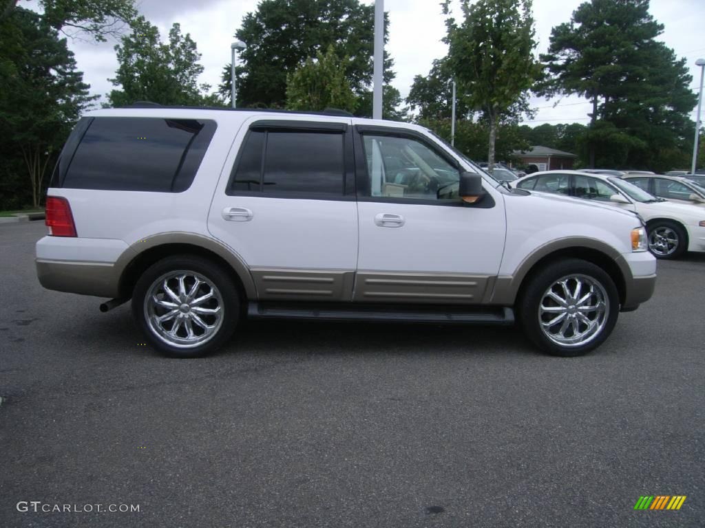 2003 Expedition Eddie Bauer 4x4 - Oxford White / Medium Parchment photo #10