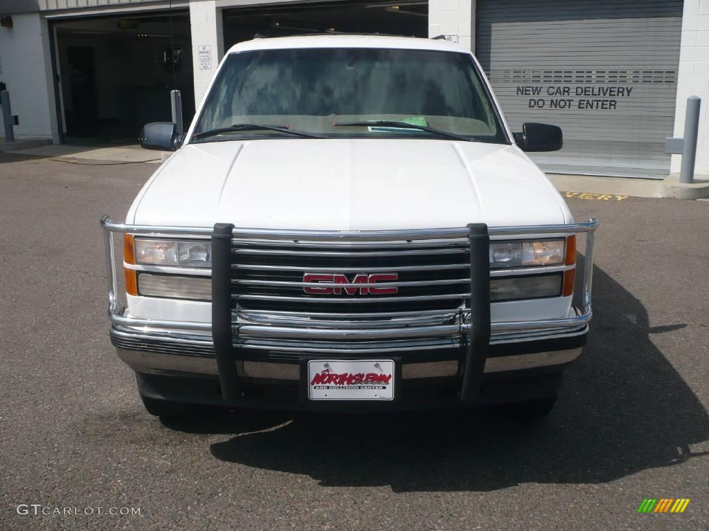 1999 Suburban K1500 SLT 4x4 - Summit White / Neutral photo #2