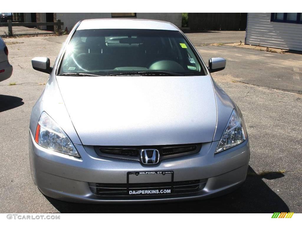 2003 Accord LX Sedan - Satin Silver Metallic / Black photo #2
