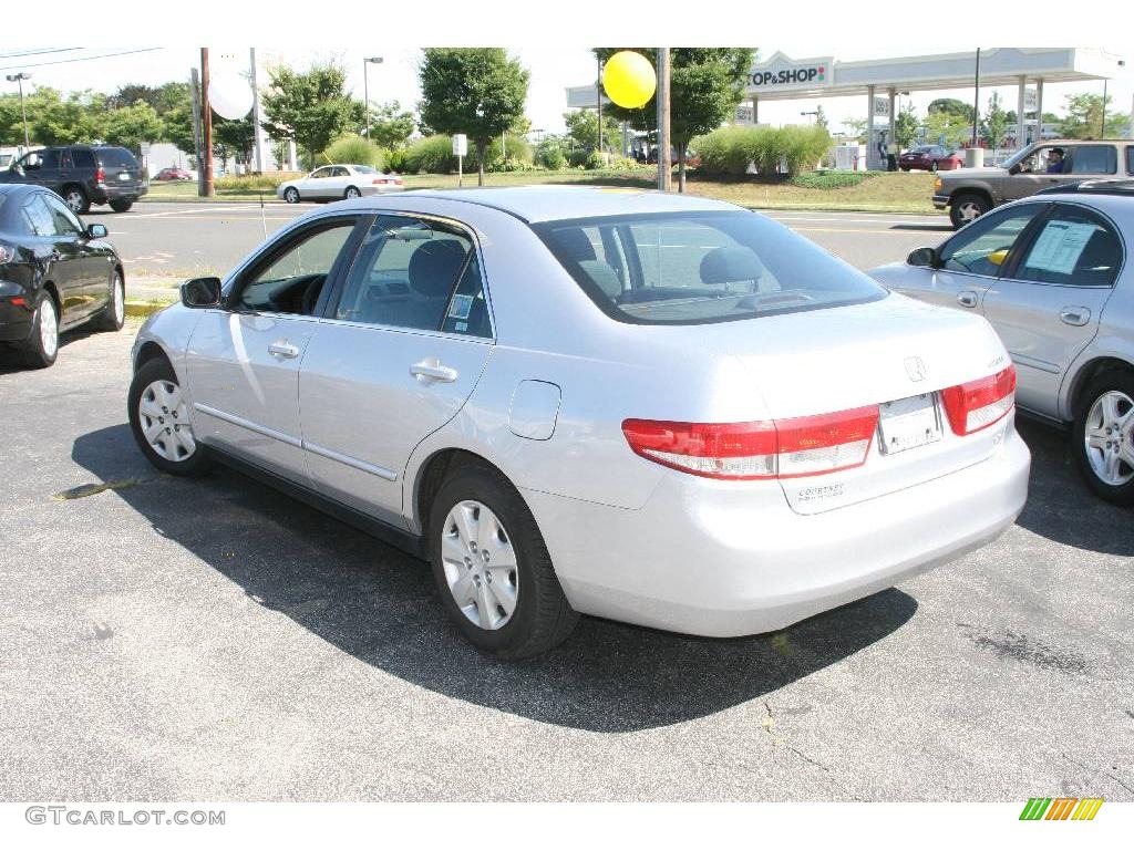 2003 Accord LX Sedan - Satin Silver Metallic / Black photo #6