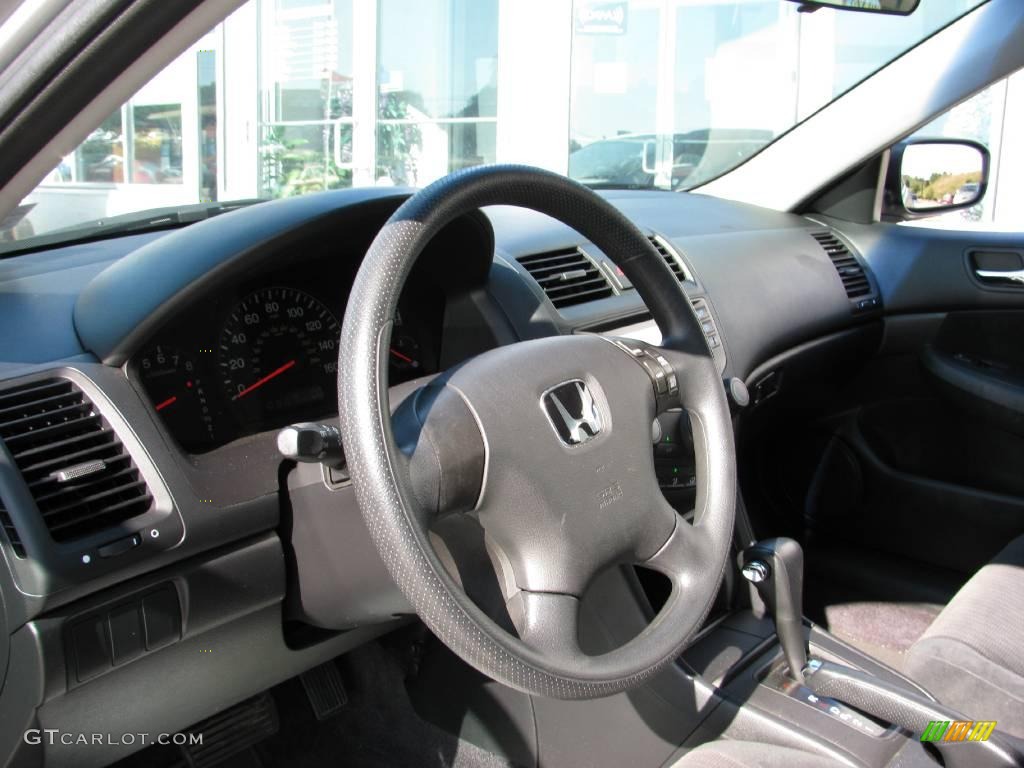 2003 Accord LX Sedan - Satin Silver Metallic / Black photo #13