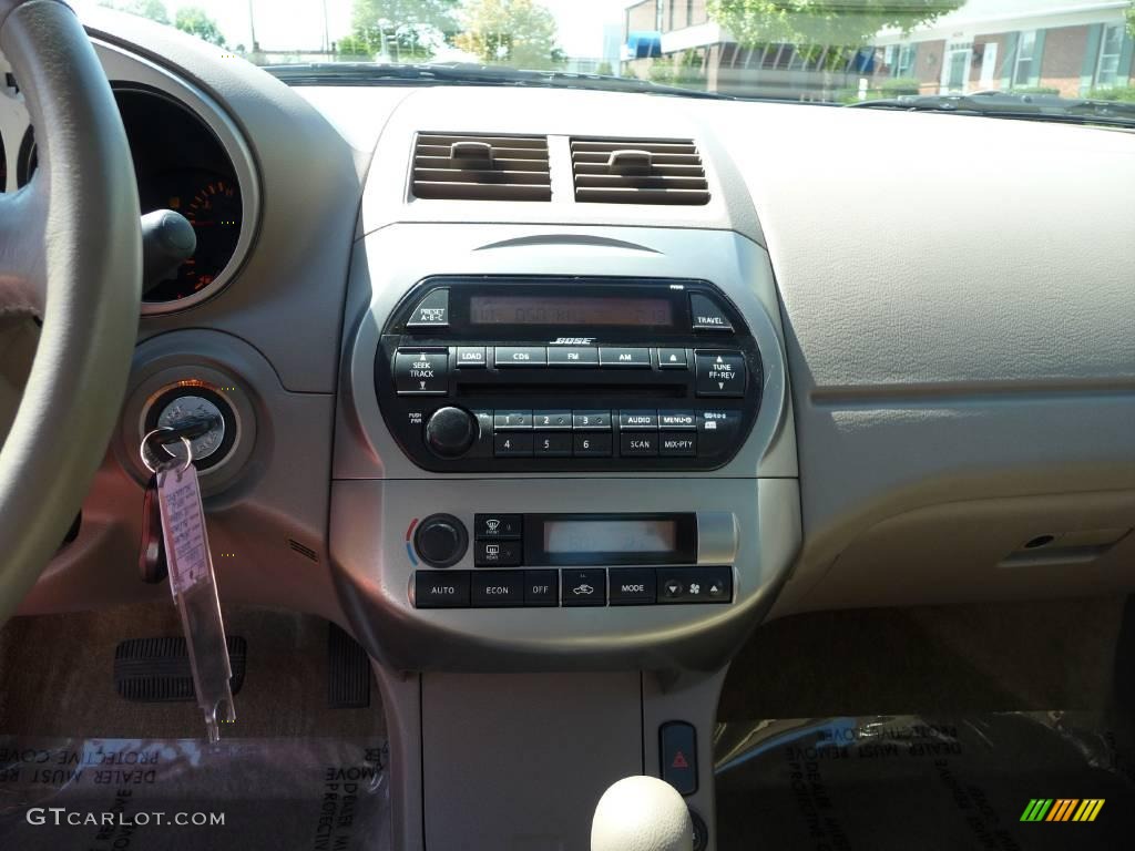 2004 Altima 3.5 SE - Velvet Beige / Blond photo #16