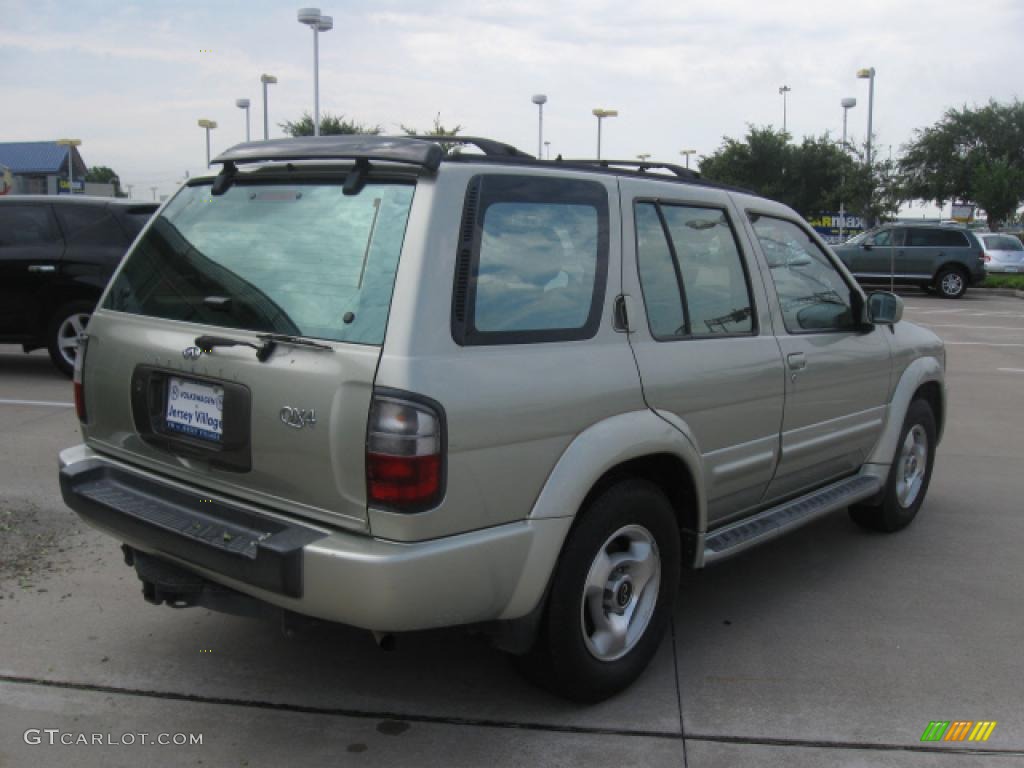 1999 QX4 4x4 - Tuscan Beige Metallic / Beige photo #10