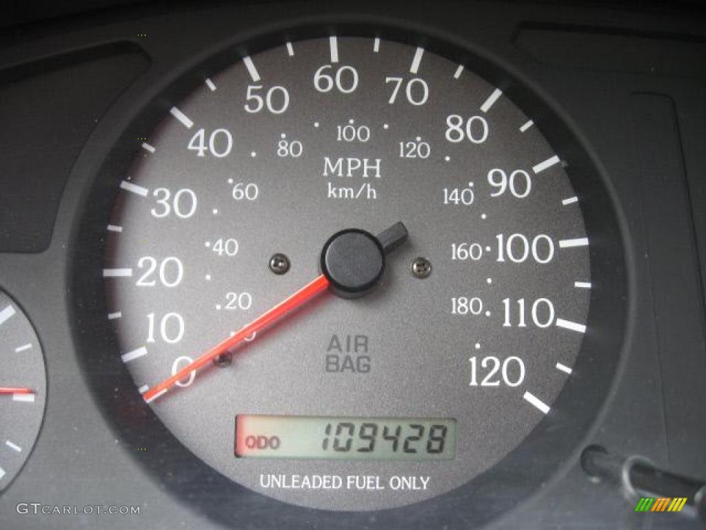 1999 QX4 4x4 - Tuscan Beige Metallic / Beige photo #16