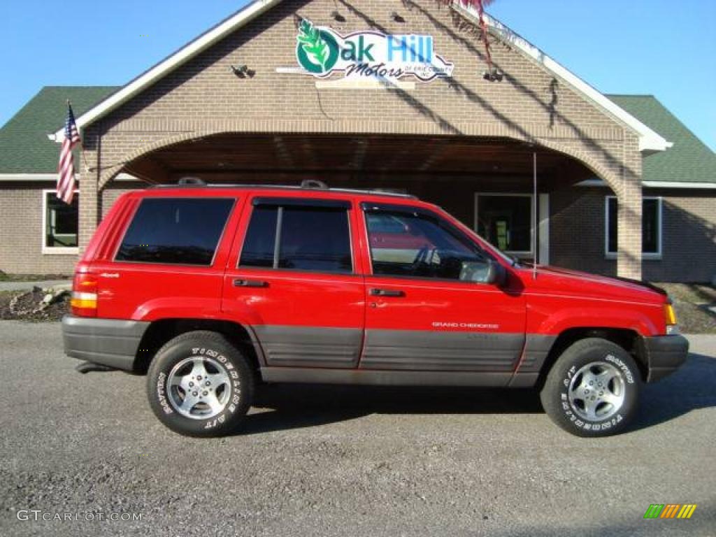 Flame Red Jeep Grand Cherokee