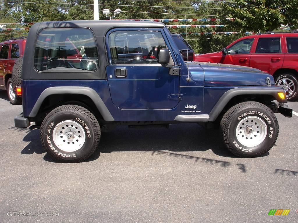 2004 Wrangler SE 4x4 - Patriot Blue Pearl / Dark Slate Gray photo #3
