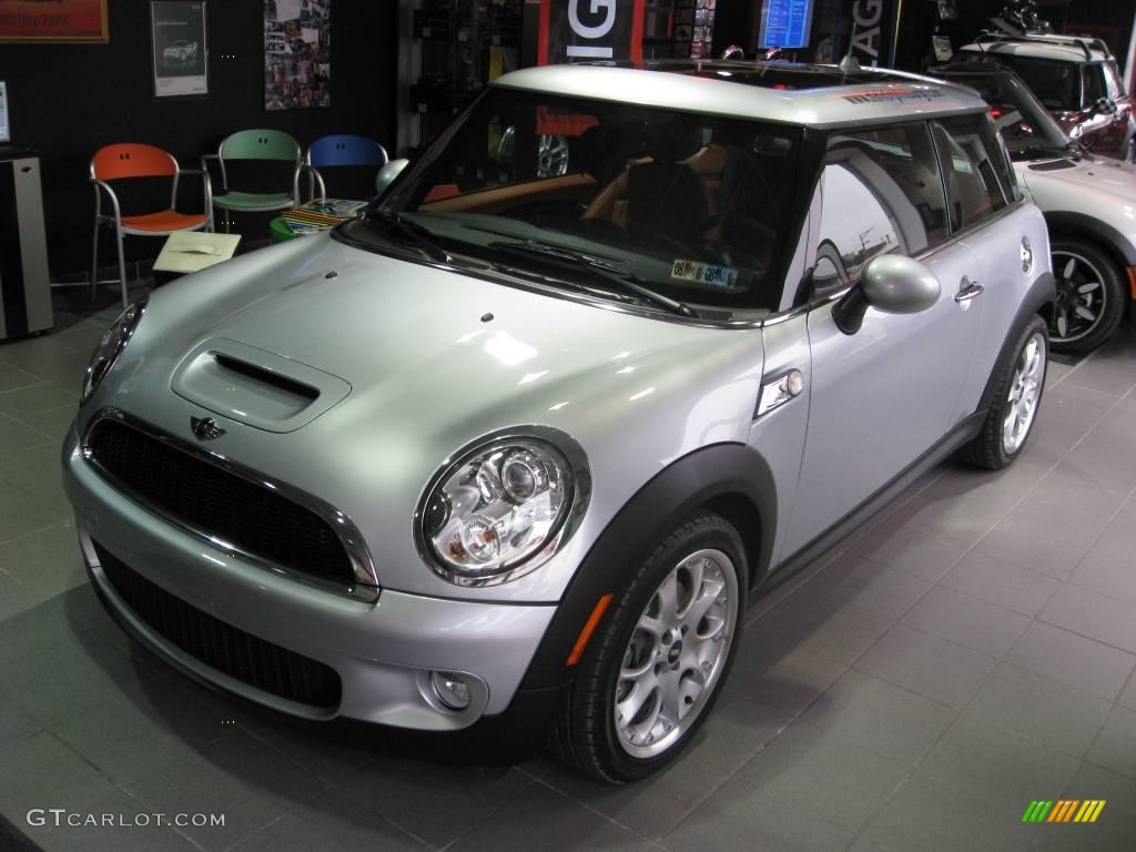 2007 Cooper S Hardtop - Pure Silver Metallic / Lounge Redwood photo #1