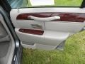 Light Tundra Metallic - Town Car Executive Photo No. 11